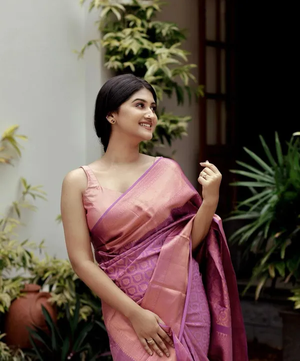 Banarasi_Soft_Silk_ONION-PINK_Premium-Fancy_Saree_With_Blouse_For_Women