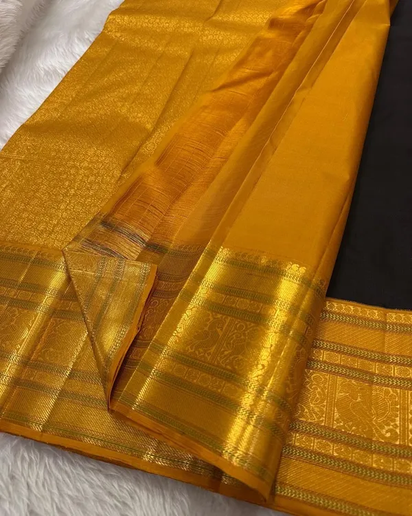 Banarasi_Soft_Silk_BLACK_Premium-Fancy_Saree_With_Blouse_For_Women