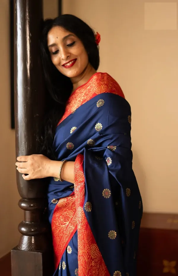 Banarasi_Soft_Silk_ROYAL-BLUE-RED_Premium-Fancy_Saree_With_Blouse_For_Women
