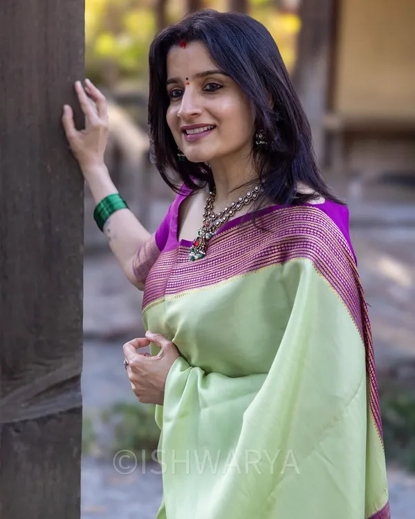 Banarasi_Soft_Silk_PISTA-WINE_Premium-Fancy_Saree_With_Blouse_For_Women