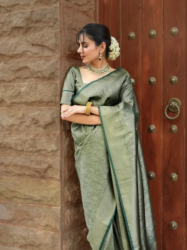 Banarasi_Soft_Silk_GREEN_Premium-Fancy_Saree_With_Blouse_For_Women