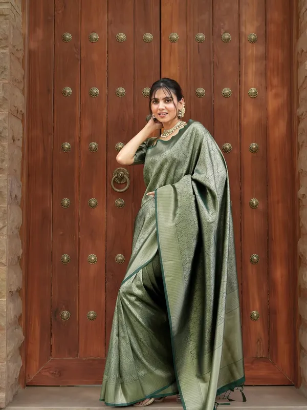 Banarasi_Soft_Silk_GREEN_Premium-Fancy_Saree_With_Blouse_For_Women