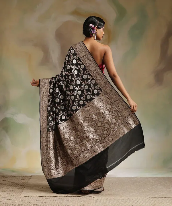 Banarasi_Soft_Silk_BLACK_Premium-Fancy_Saree_With_Blouse_For_Women