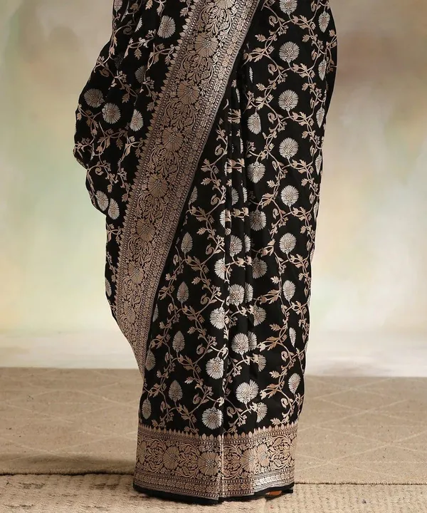 Banarasi_Soft_Silk_BLACK_Premium-Fancy_Saree_With_Blouse_For_Women