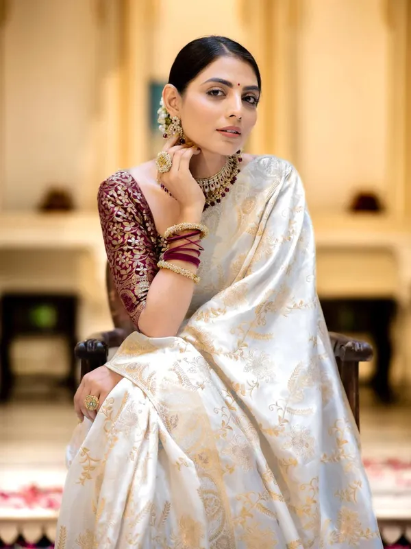 Banarasi_Soft_Silk_WHITE_Premium-Fancy_Saree_With_Blouse_For_Women