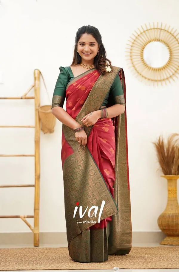 Banarasi_Soft_Silk_RED-BOTTLE-GREEN_Premium-Fancy_Saree_With_Blouse_For_Women