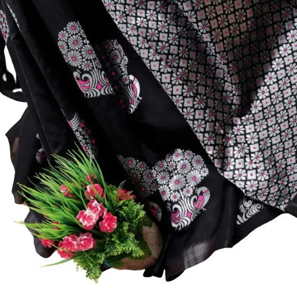 Pure_Soft_Litchi_Silk_BLACK_Premium-Fancy_Saree_With_Blouse_For_Women