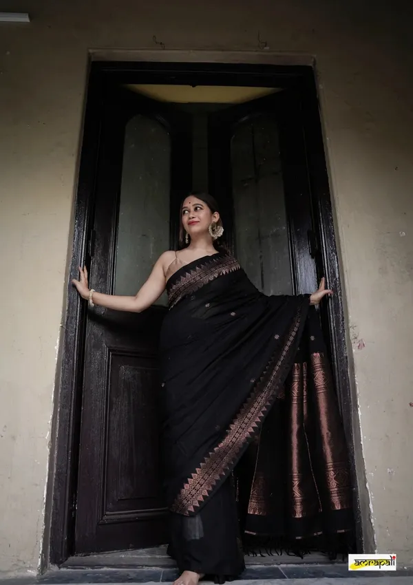 Banarasi_Soft_Silk_BLACK_Premium-Fancy_Saree_With_Blouse_For_Women