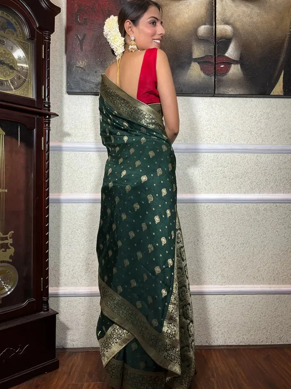 Banarasi_Soft_Silk_GREEN_Premium-Fancy_Saree_With_Blouse_For_Women