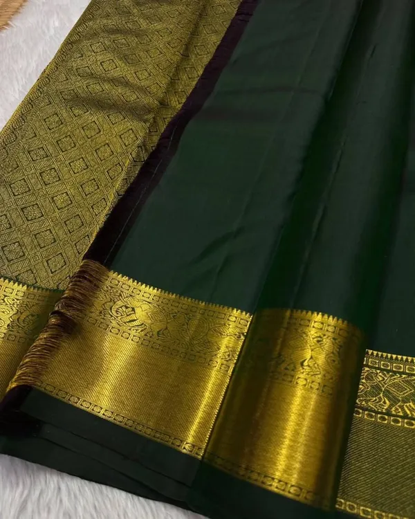 Banarasi_Soft_Silk_BOTTLE-GREEN_Premium-Fancy_Saree_With_Blouse_For_Women