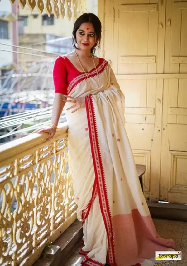 Pure_Soft_Cotton_RED-CREAM_Premium-Fancy_Saree_With_Blouse_For_Women