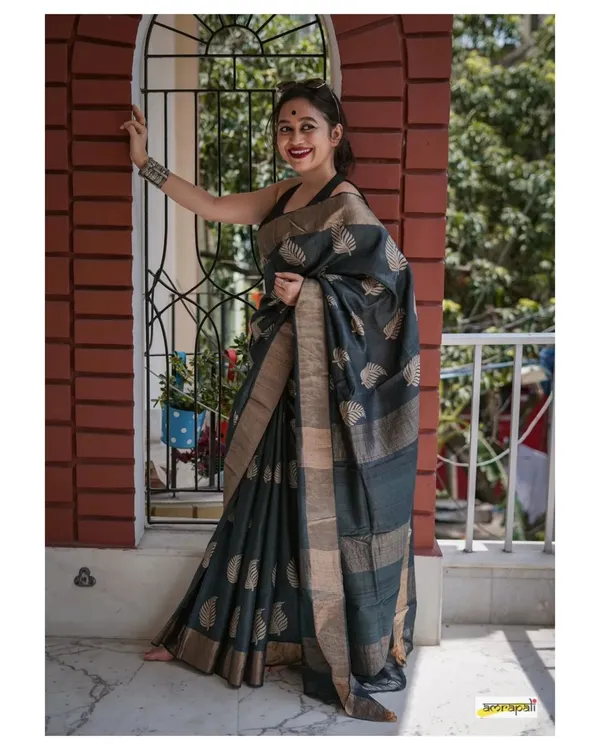 Pure_Soft_Cotton_BLACK_Premium-Fancy_Saree_With_Blouse_For_Women