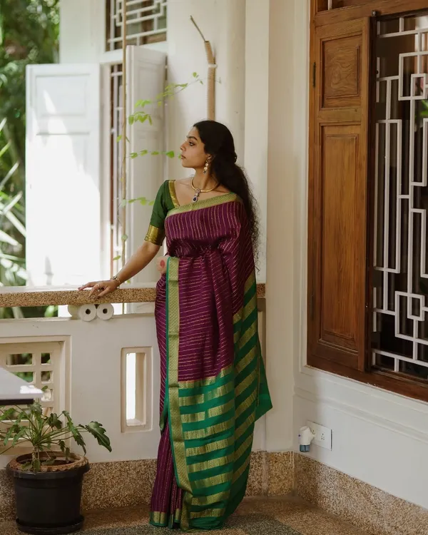 Banarasi_Soft_Silk_WINE-GREEN_Premium-Fancy_Saree_With_Blouse_For_Women