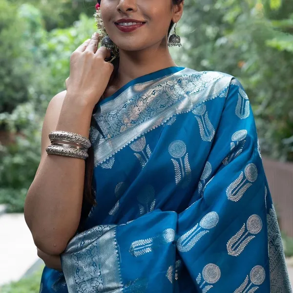 Banarasi_Soft_Silk_RAMA_Premium-Fancy_Saree_With_Blouse_For_Women