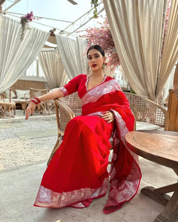 Banarasi_Soft_Silk_RED_Premium-Fancy_Saree_With_Blouse_For_Women