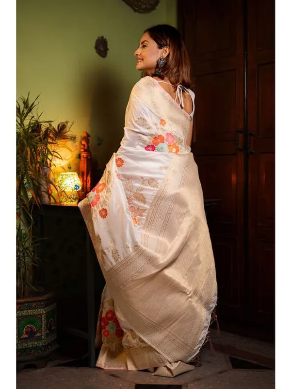 Banarasi_Soft_Silk_WHITE_Premium-Fancy_Saree_With_Blouse_For_Women