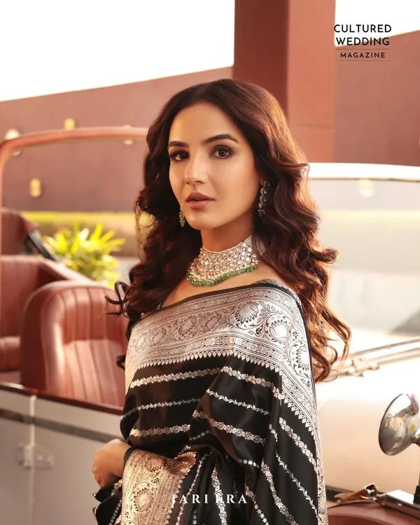 Banarasi_Soft_Silk_BLACK_Premium-Fancy_Saree_With_Blouse_For_Women
