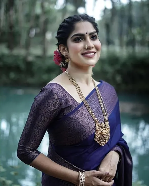 Banarasi_Soft_Silk_Blue_Premium-Fancy_Saree_With_Blouse_For_Women