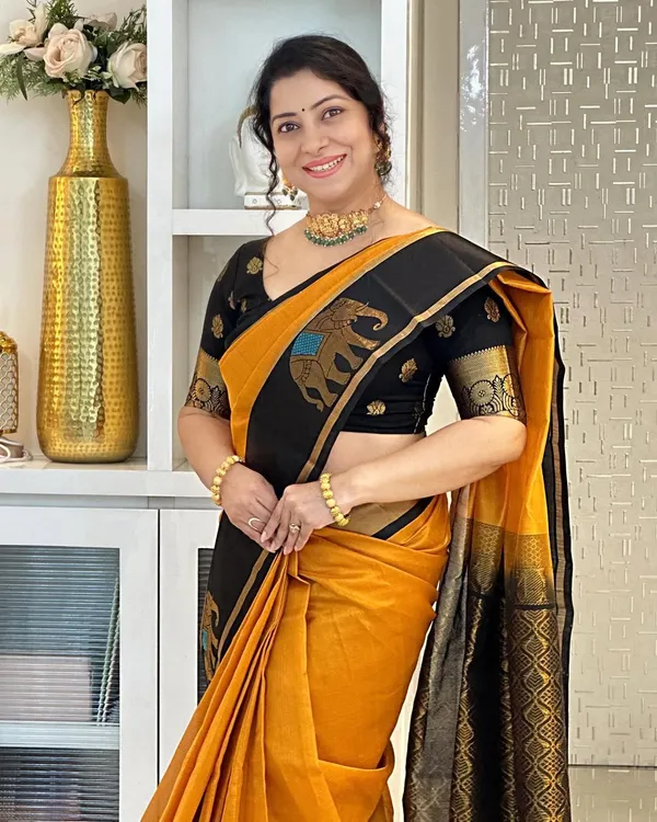 Banarasi_Soft_Silk_ORANGE-BLACK_Premium-Fancy_Saree_With_Blouse_For_Women