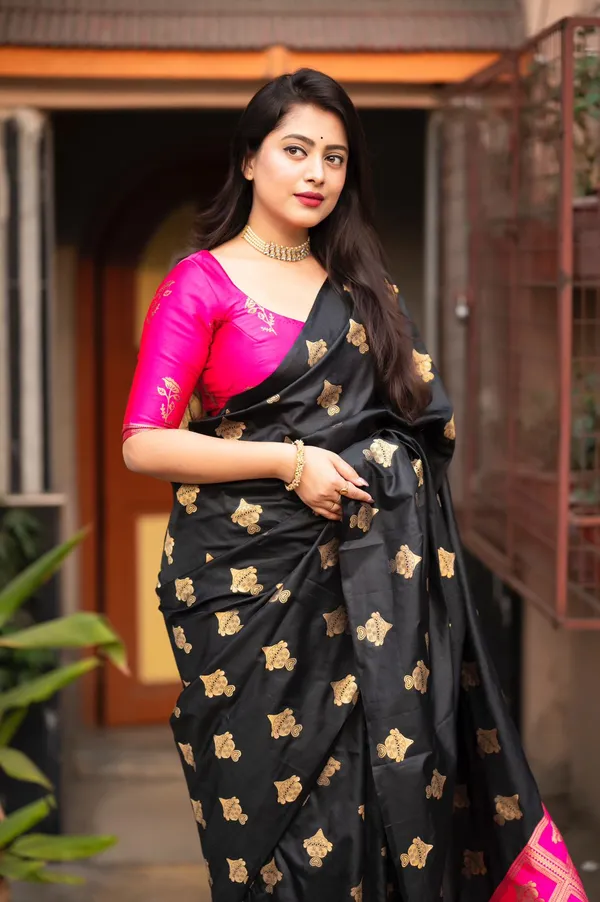 Banarasi_Soft_Silk_PINK_Premium-Fancy_Saree_With_Blouse_For_Women