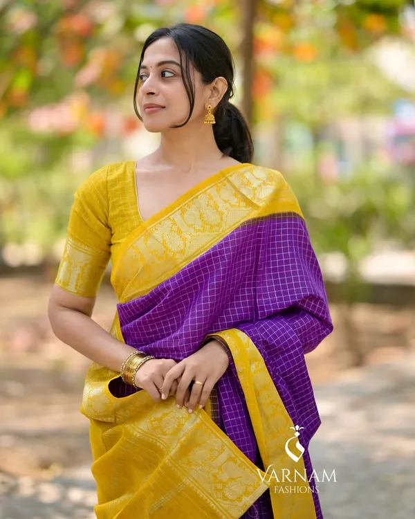 Banarasi_Soft_Silk_PURPLE_Premium-Fancy_Saree_With_Blouse_For_Women