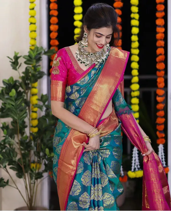 Banarasi_Soft_Silk_MORPINCH-RANI_Premium-Fancy_Saree_With_Blouse_For_Women