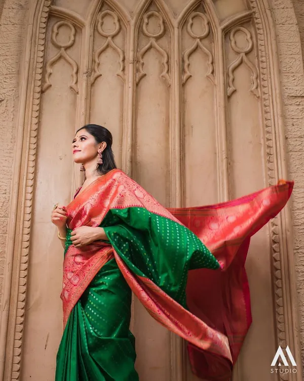 Banarasi_Soft_Silk_GREEN_Premium-Fancy_Saree_With_Blouse_For_Women
