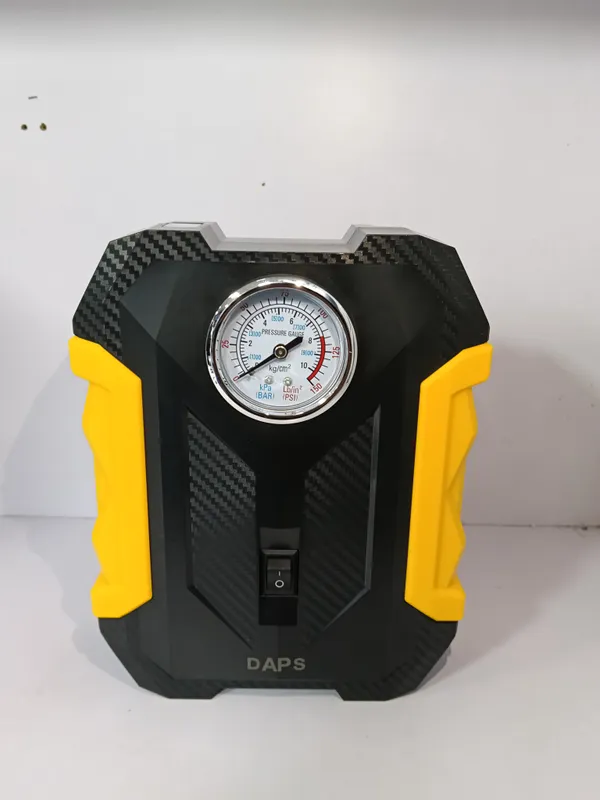 Black_Premium_Quick_And_Efficient_Tyre_Inflator