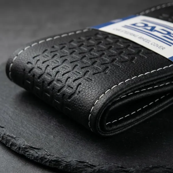 Black_Premium_Offering_Improved_Grip_Steering_Cover