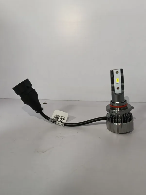 Black_Premium_Improved_Road_Visibility_Led_75W_9005