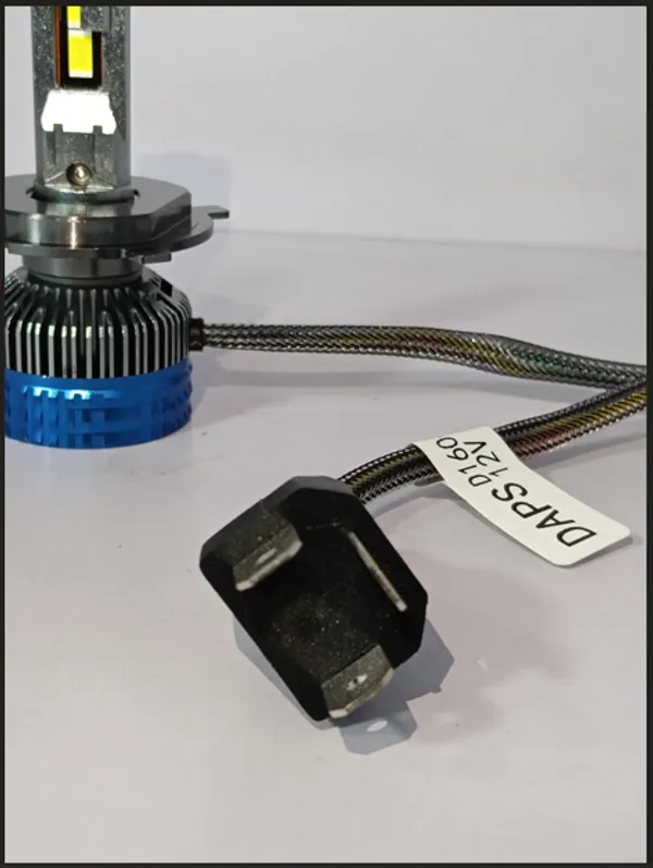 Black_Premium_Brightness_And_Wider_Beam_Spread_For_Night_Driving_Led_148W_H4