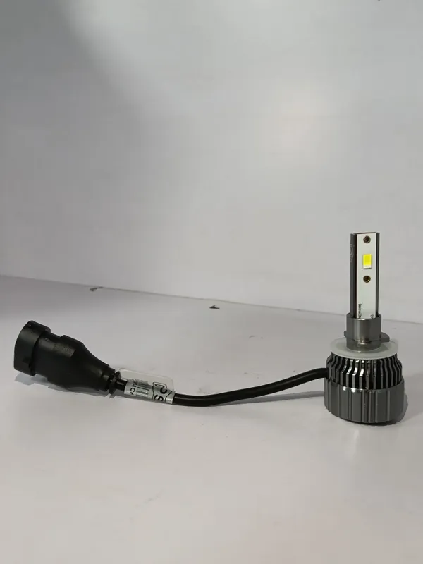 Black_Premium_High-Brightness_Led_75W_H27