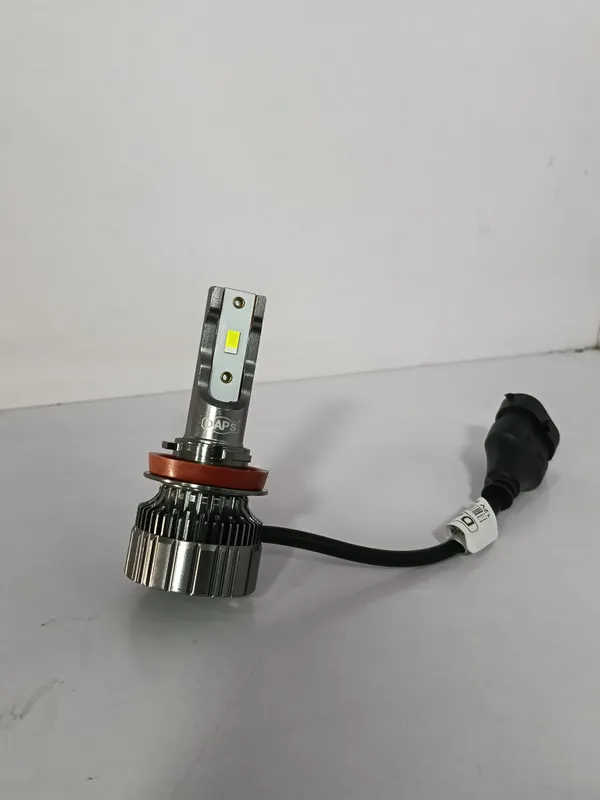Black_Premium_Long_Lifespan,_And_Efficient_Heat_Dissipation_Led_Headlight_Bulb_75W_H8