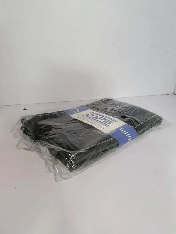 Black_Premium_Offering_Improved_Grip_Steering_Cover