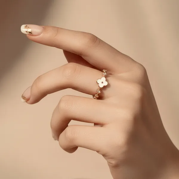 Rose_Gold_Plated_Alloy_Blush_Clover_Ring_For_Women