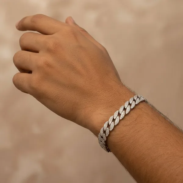 Sterling_Silver_And_Glass_King_Pin_Bracelet_For_Men