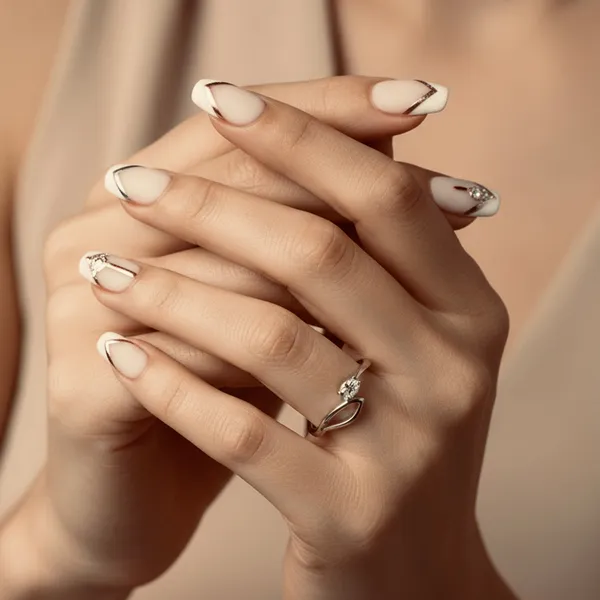 Sterling_Silver_Vylara_Ring_For_Women