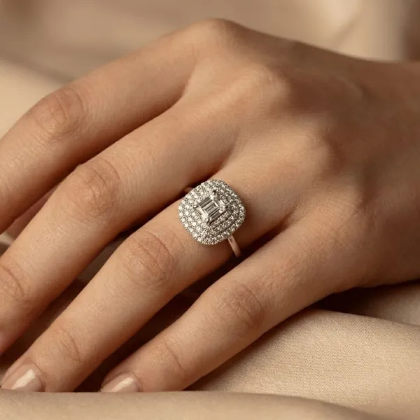 Sterling_Silver_Lustra_Ring_For_Women