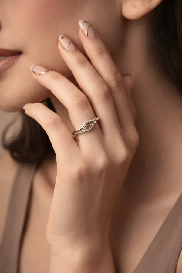 Sterling_Silver_Aurelia_Ring_For_Women