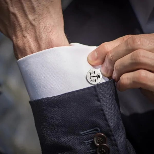 Pack_Of_2_Silver_Lawyer_Cufflinks_Personalized
