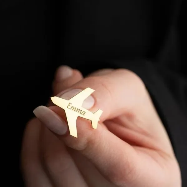 Gold_Name_Airplane_Brooch_Pin