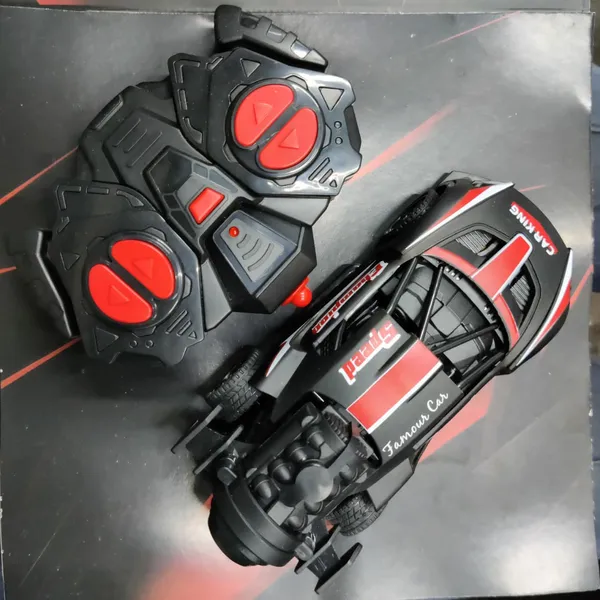 Black_Toy_Car_With_Drifting_Tyre_Smoke_Lightening