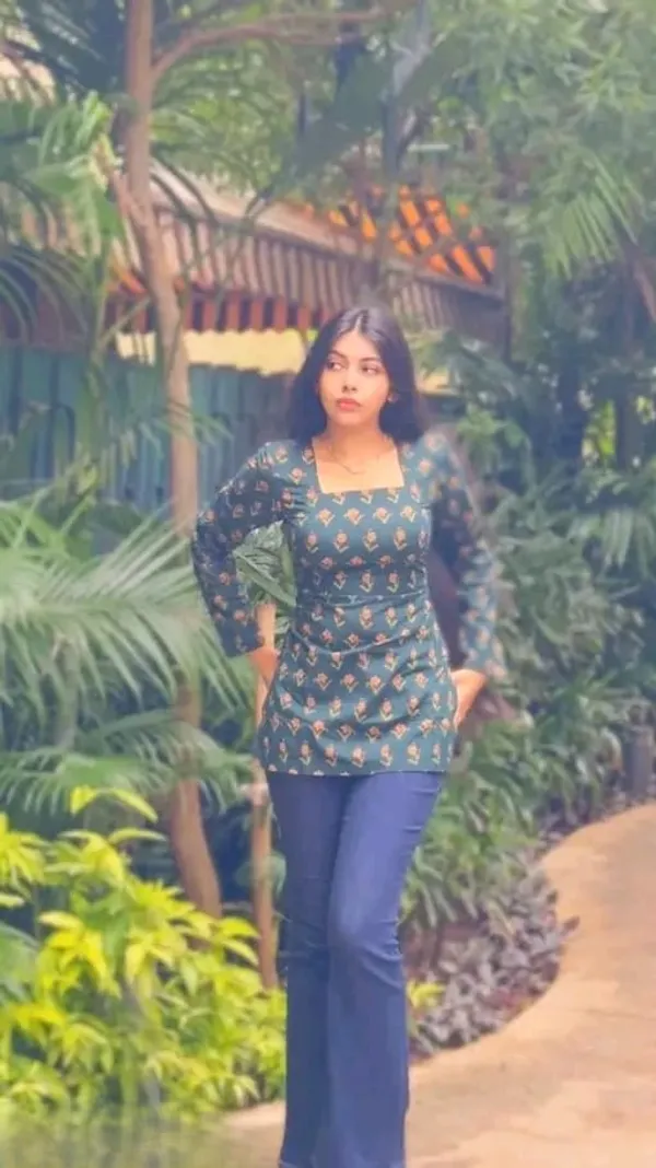 Green_Cotton_Premium_And_Elegant_Kurti_For_Women