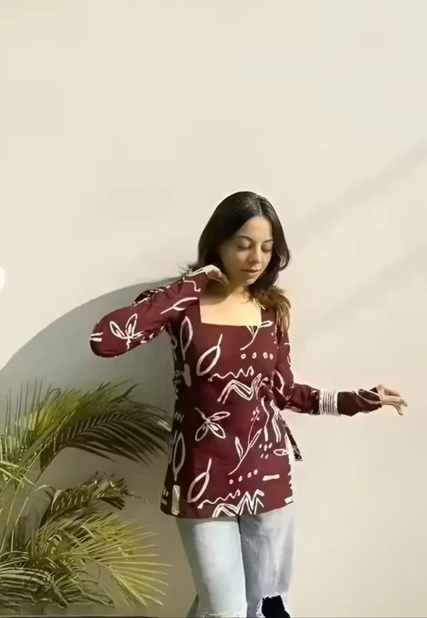 Red_Cotton_Premium_And_Elegant_Kurti_For_Women