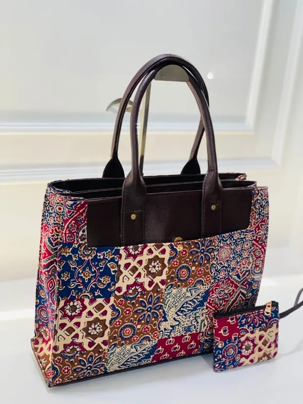 Multicolor_Faux_Leather_Handbag_For_Women