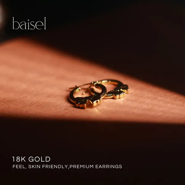 Golden_Stainless_Steel_Bow_Hoop_Earrings_Gold_For_Women
