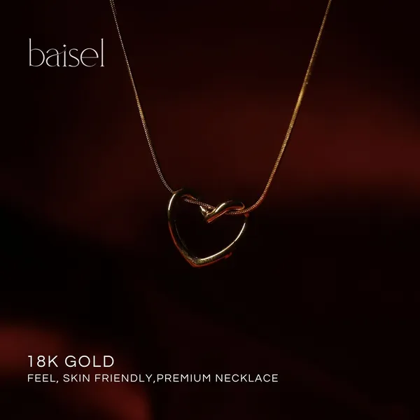 Golden_Stainless_Steel_Ember_Heart_Necklace_For_Women