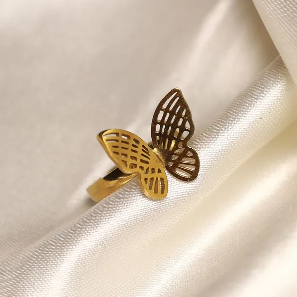 Golden_Stainless_Steel_Butterfly_Ring_For_Women