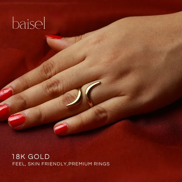 Golden_Stainless_Steel_Golden_Crescent_Ring_For_Women