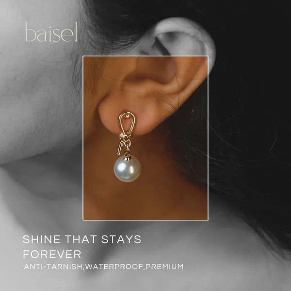 Golden_Stainless_Steel_White_Pearl_Set_Earrings_For_Women